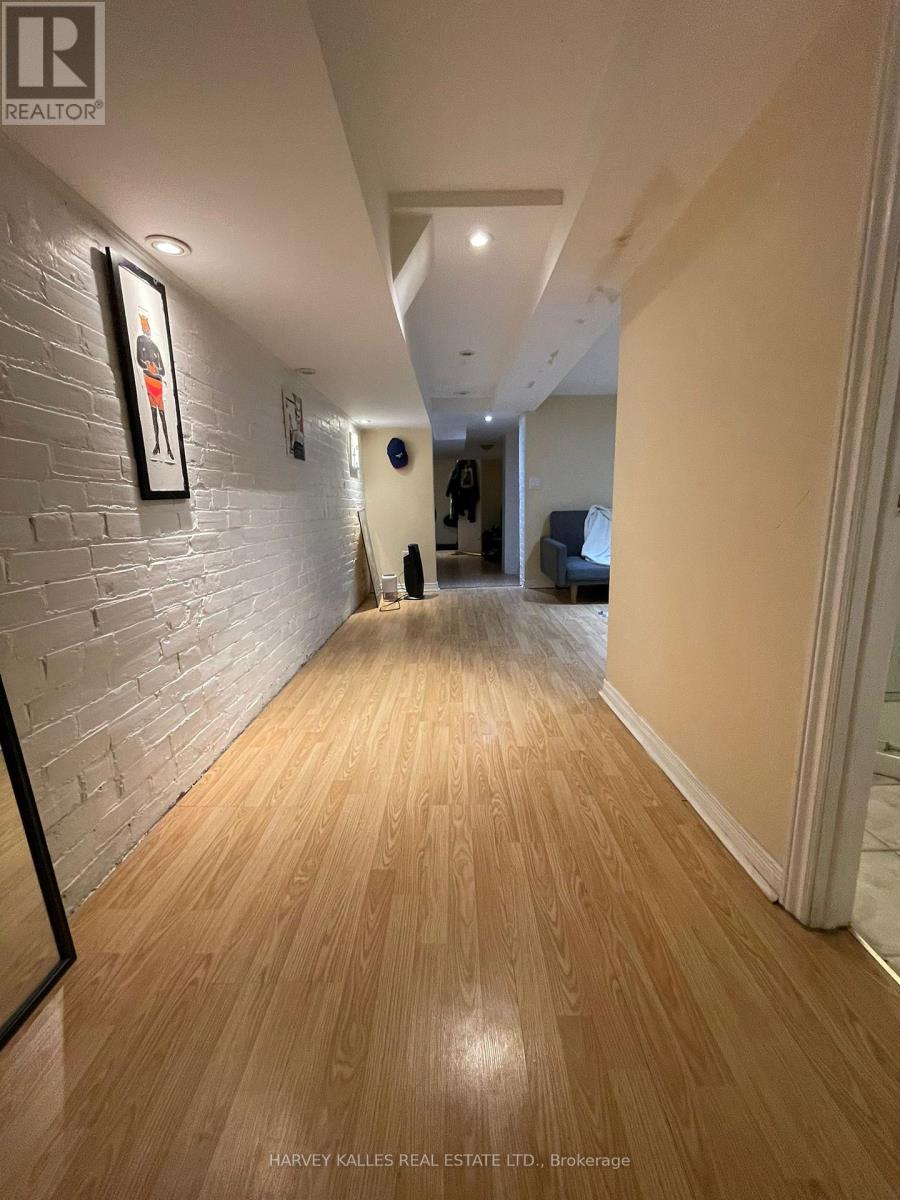 LOWER - 32 FULLER AVENUE - Photo 3 of 12, Toronto (Roncesvalles), Ontario