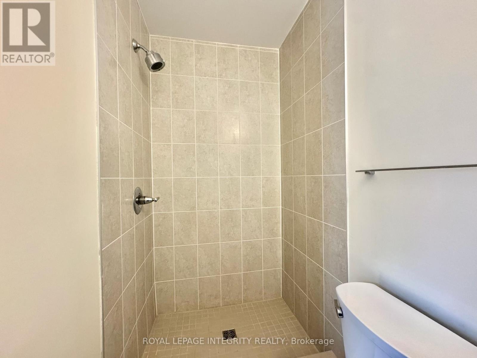 138 KING GEORGE STREET - 10