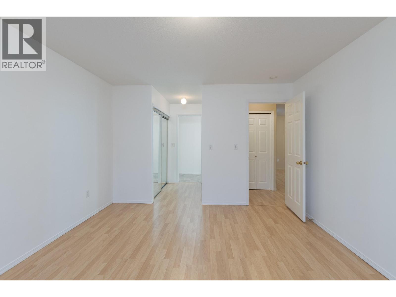 111 Harbourfront Drive NW Unit# 14, Salmon Arm