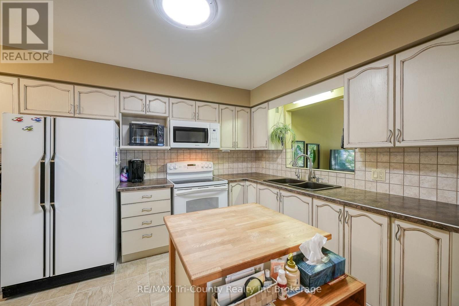 2-bedroom home for sale at 18 WILKINS CRESCENT, Tillsonburg ON · photo 23 of 50
