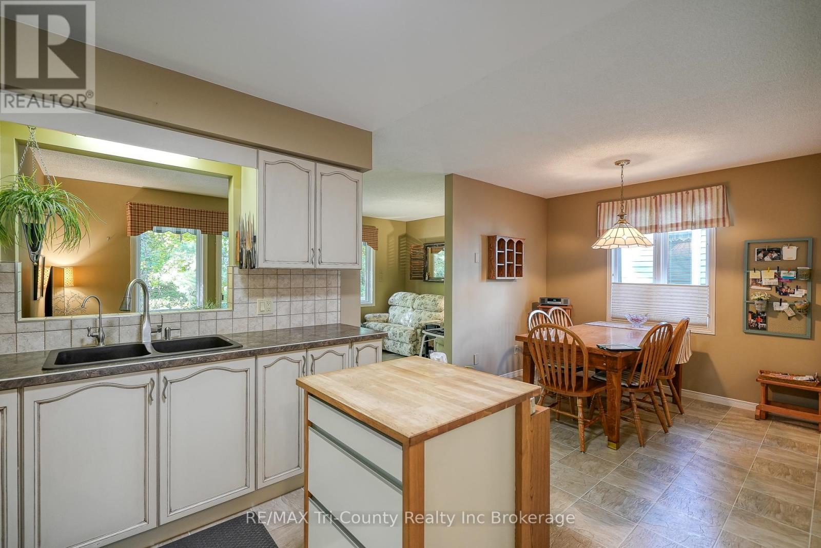 2-bedroom home for sale at 18 WILKINS CRESCENT, Tillsonburg ON · photo 21 of 50
