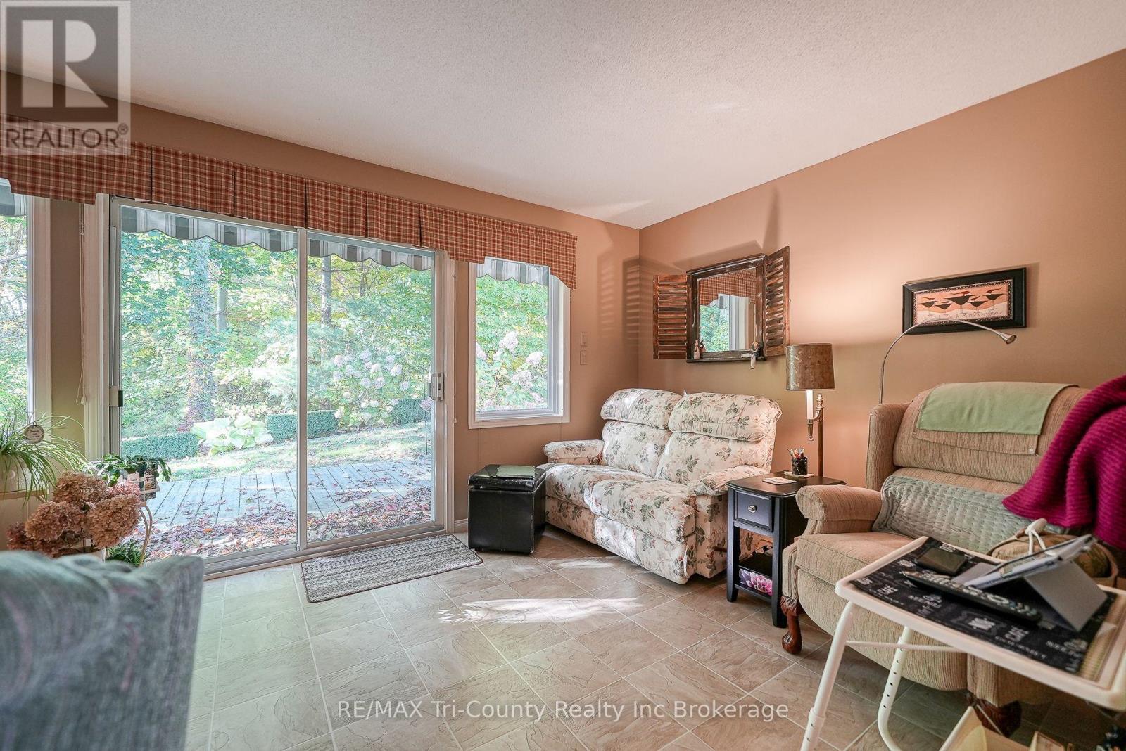 2-bedroom home for sale at 18 WILKINS CRESCENT, Tillsonburg ON · photo 36 of 50