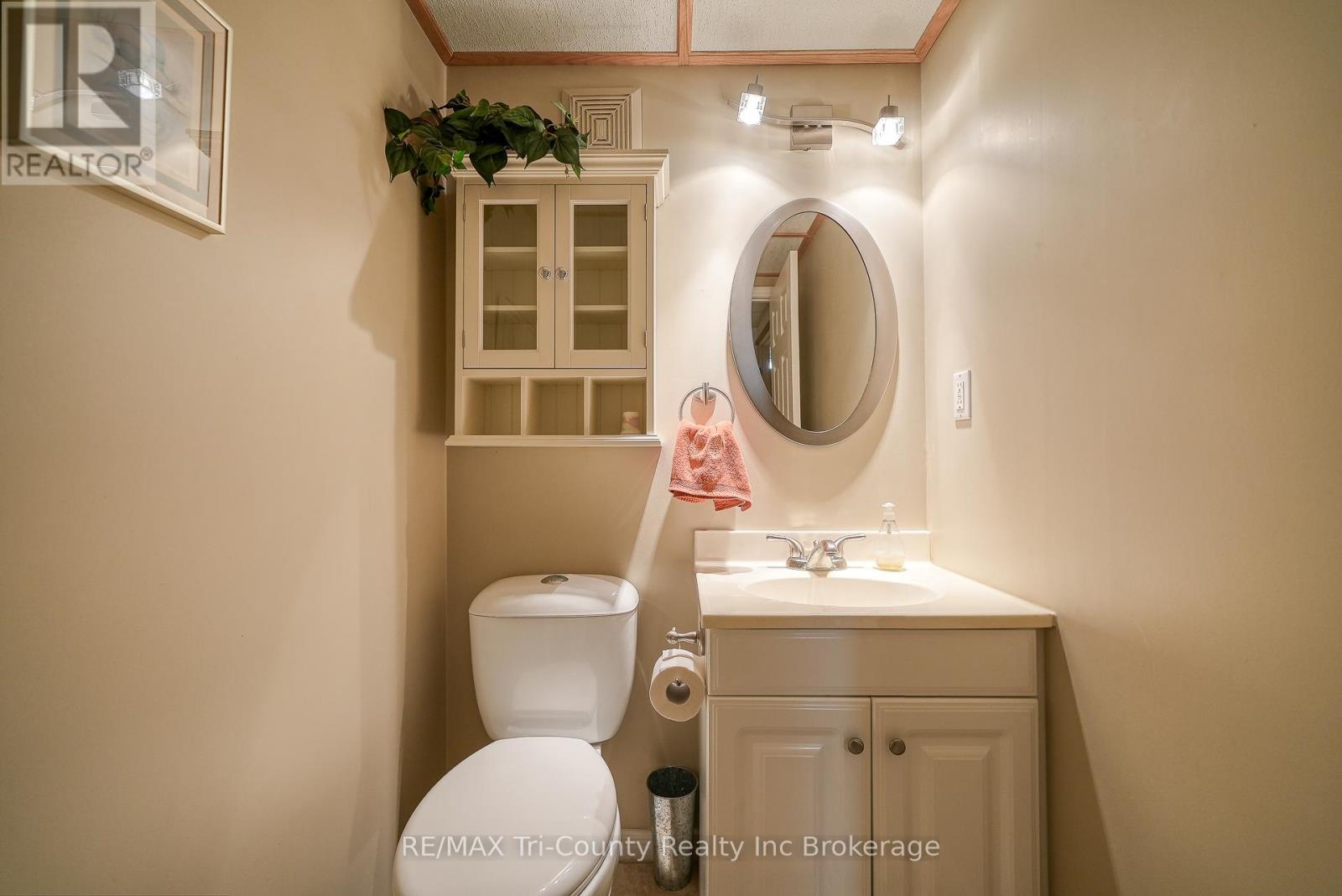 2-bedroom home for sale at 18 WILKINS CRESCENT, Tillsonburg ON · photo 46 of 50