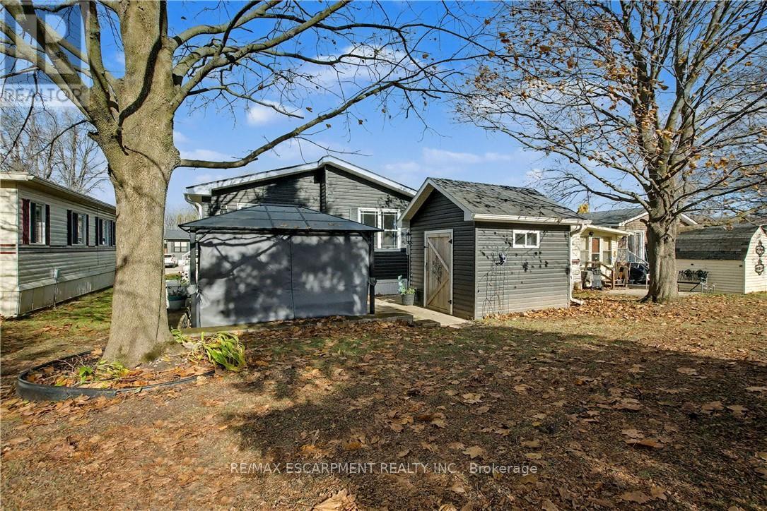 #16 1429 SHEFFIELD ROAD - 33