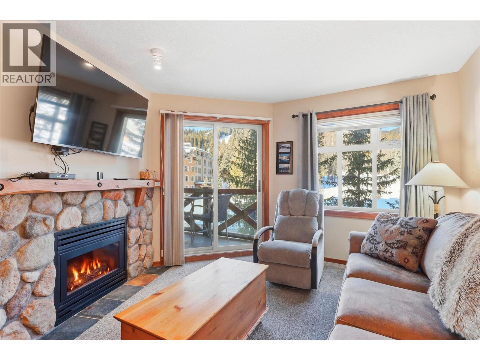 3190 CREEKSIDE Way Unit# 309, Kamloops