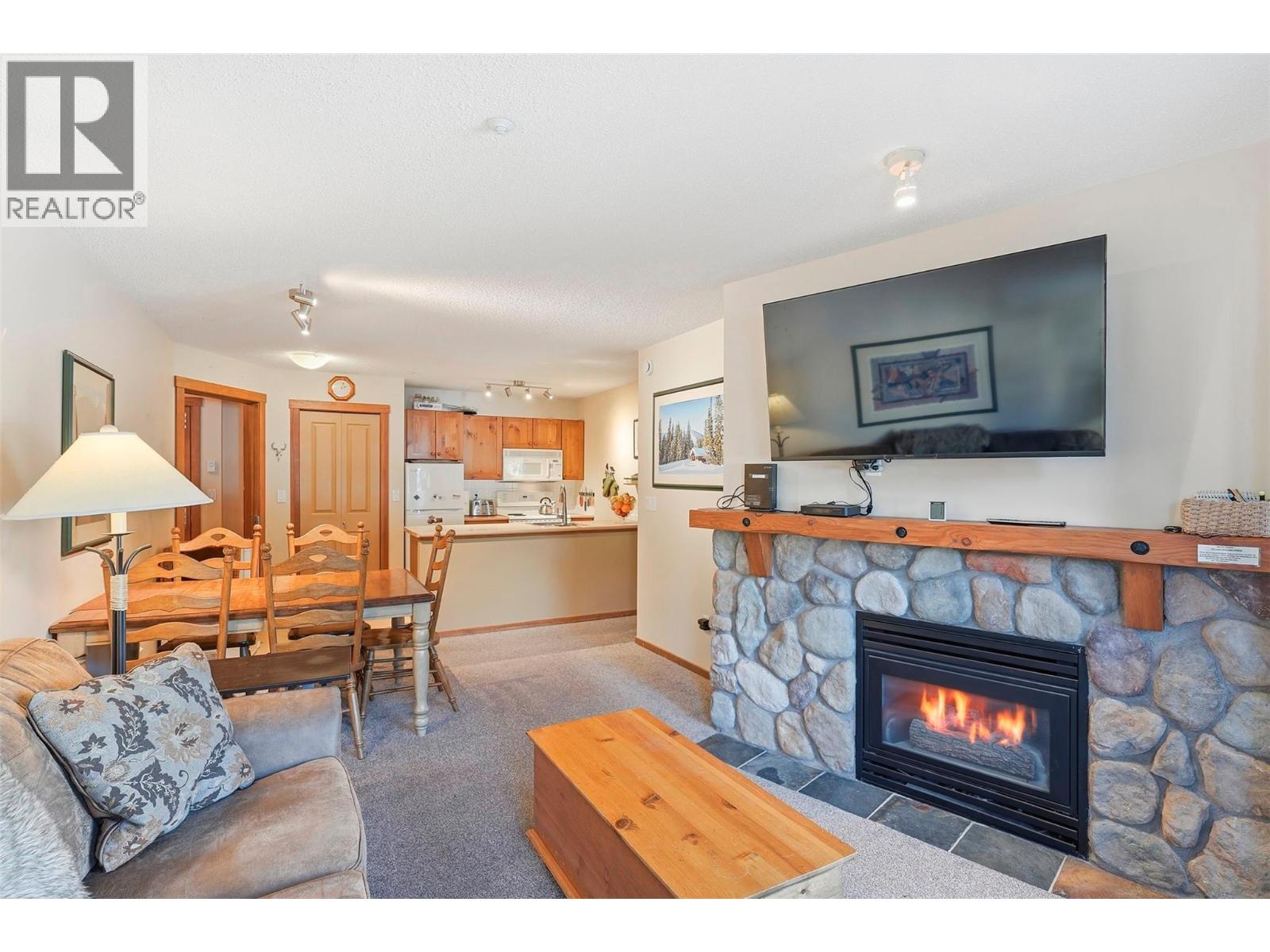 3190 CREEKSIDE Way Unit# 309, Kamloops