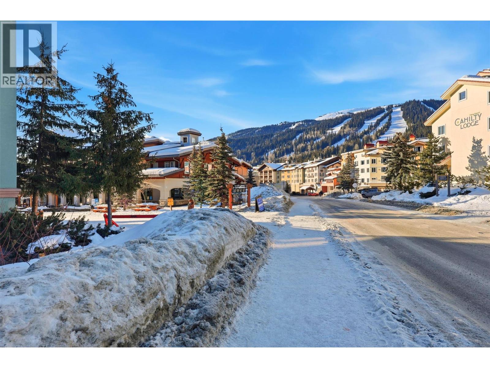 3190 CREEKSIDE Way Unit# 309, Kamloops