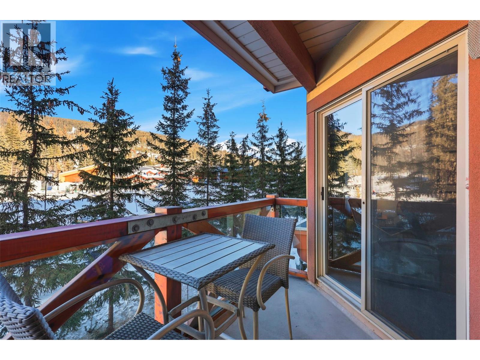 3190 CREEKSIDE Way Unit# 309, Kamloops