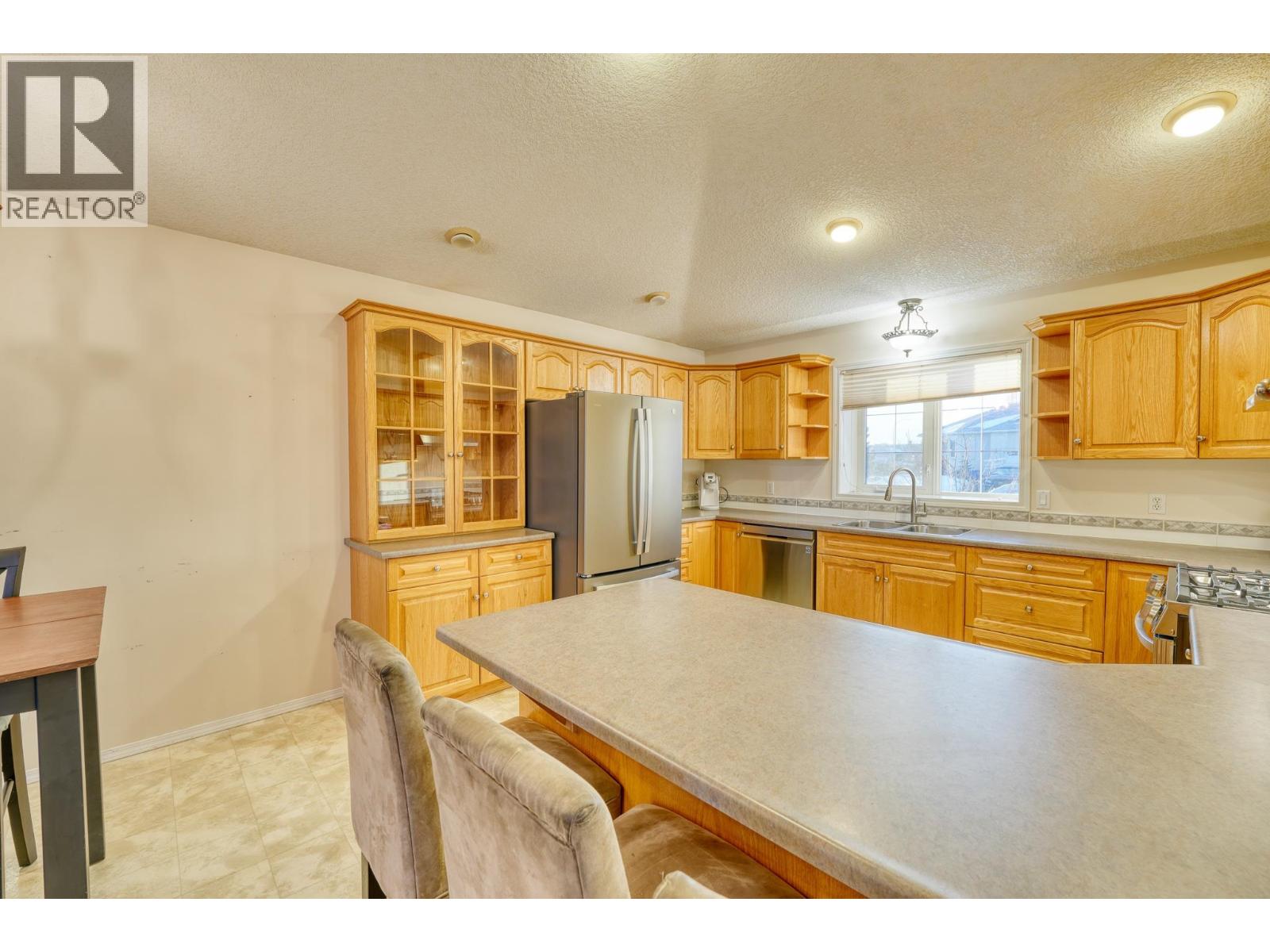 9808 115 AVENUE, Fort St. John