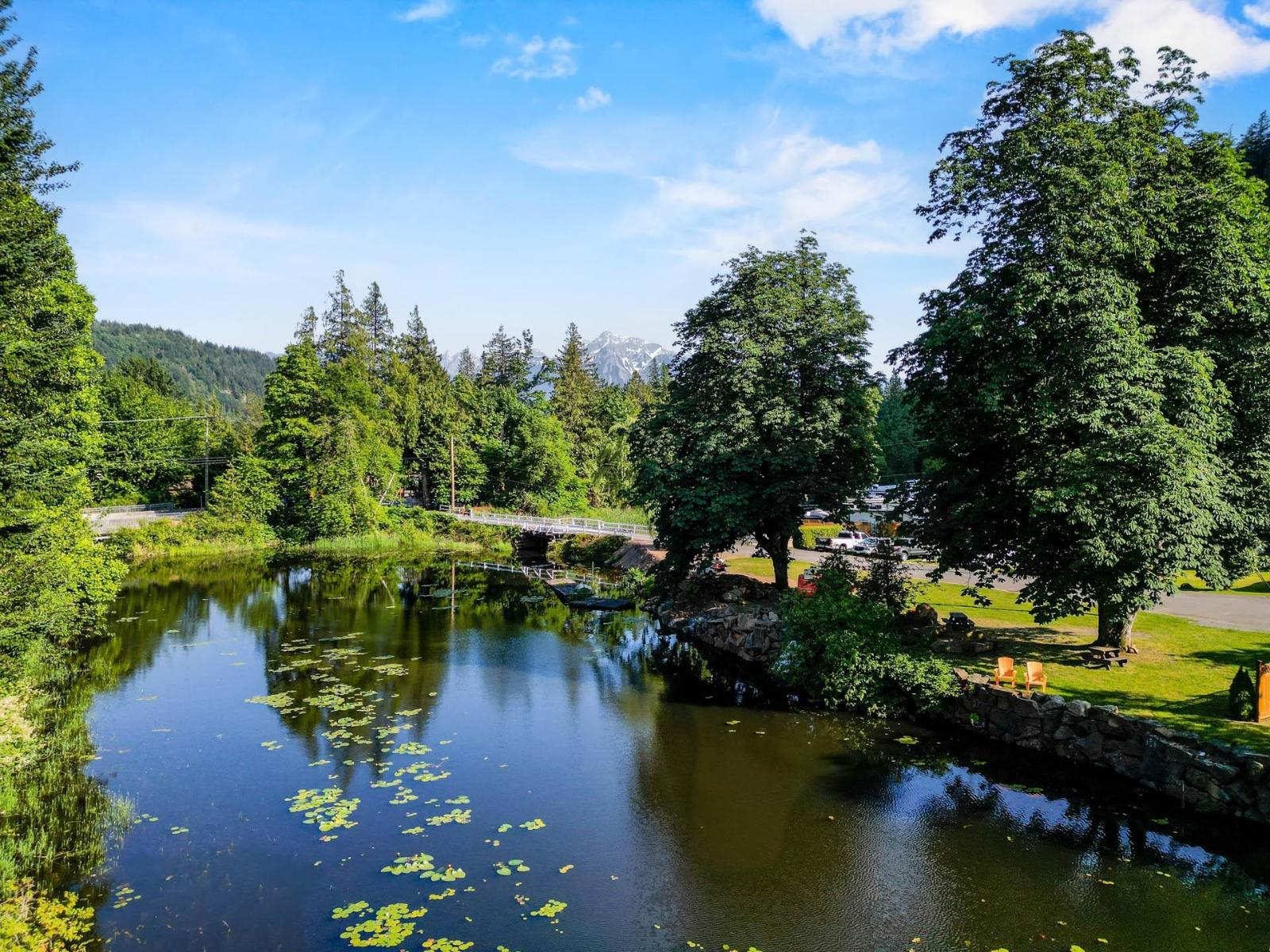 106 170 CEDAR AVENUE, Harrison Hot Springs, Harrison Hot Springs