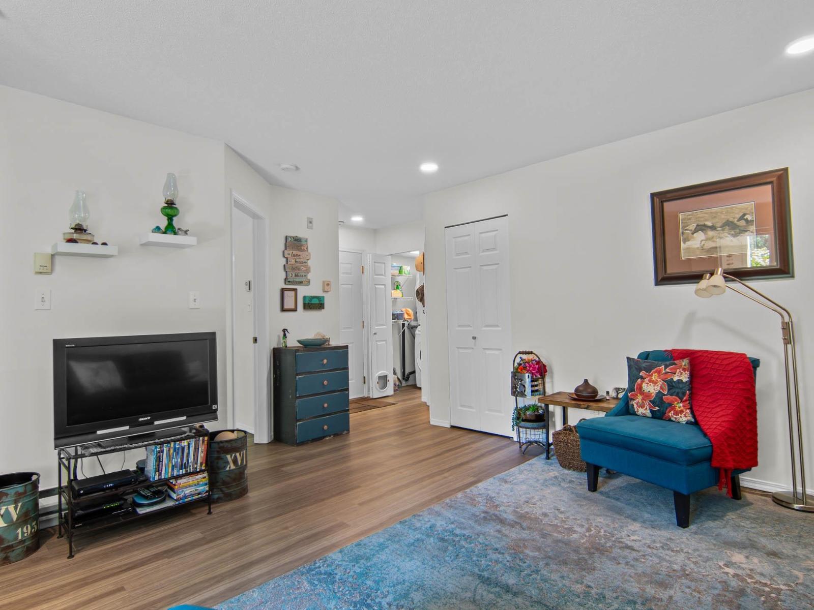 106 170 CEDAR AVENUE, Harrison Hot Springs, Harrison Hot Springs