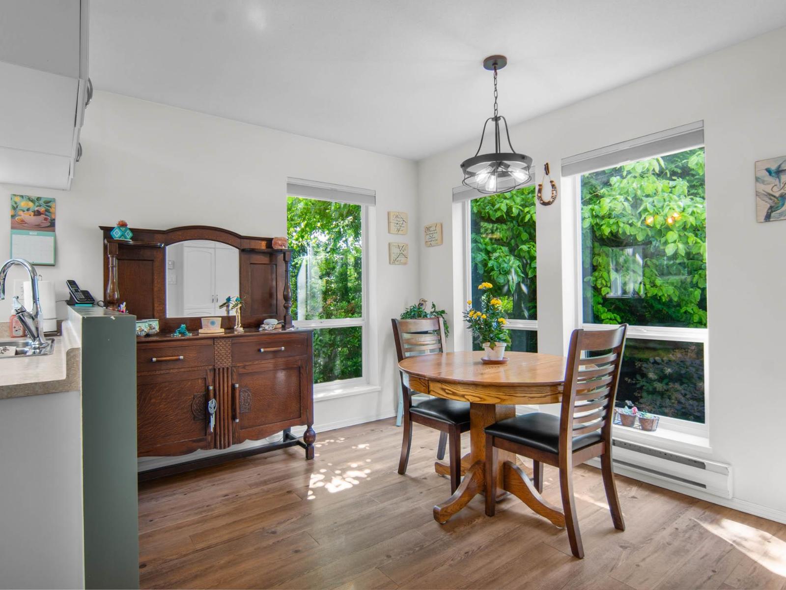 106 170 CEDAR AVENUE, Harrison Hot Springs, Harrison Hot Springs