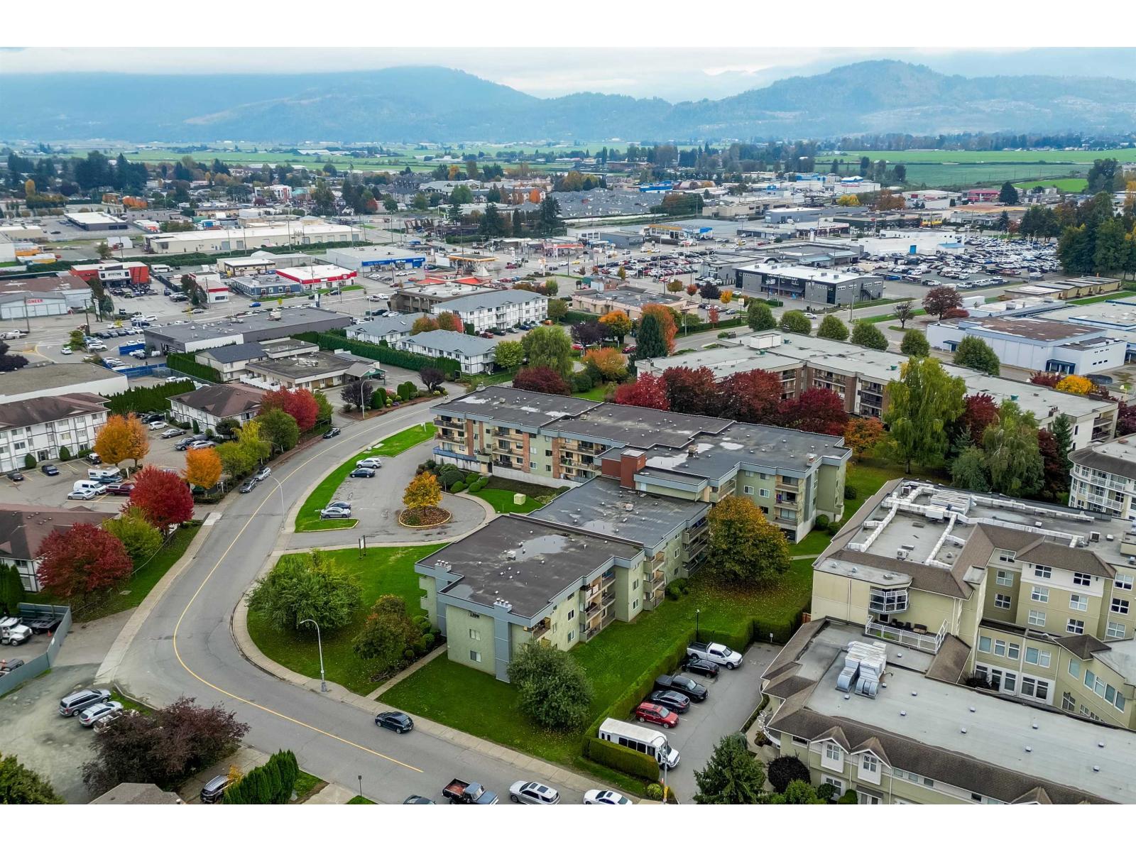 111 45598 MCINTOSH DRIVE, Chilliwack Proper South, Chilliwack