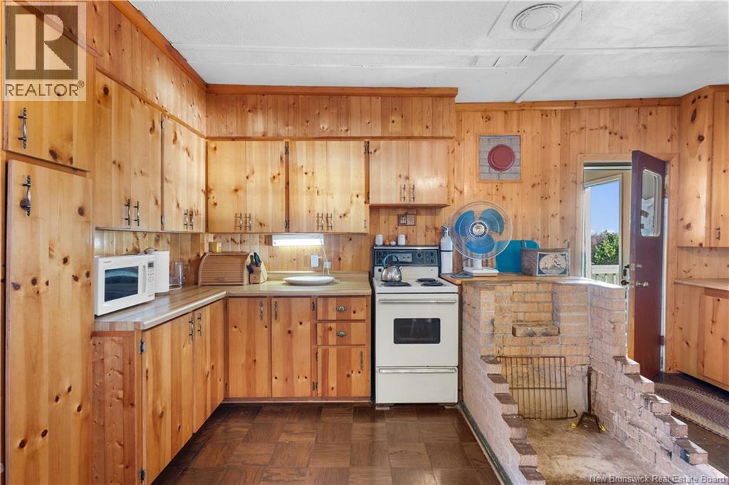180 MURDOCK ROAD - 17