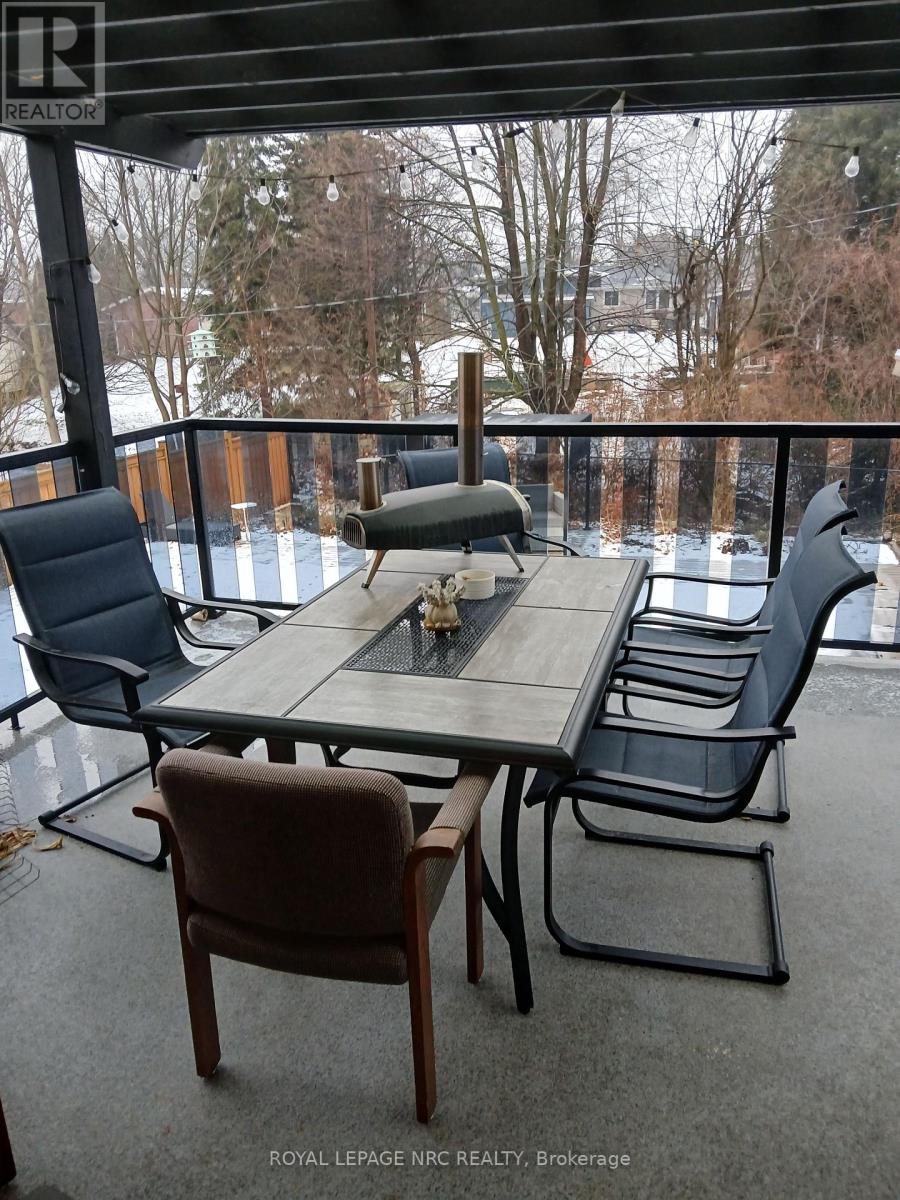 9 CARTIER DRIVE - 36