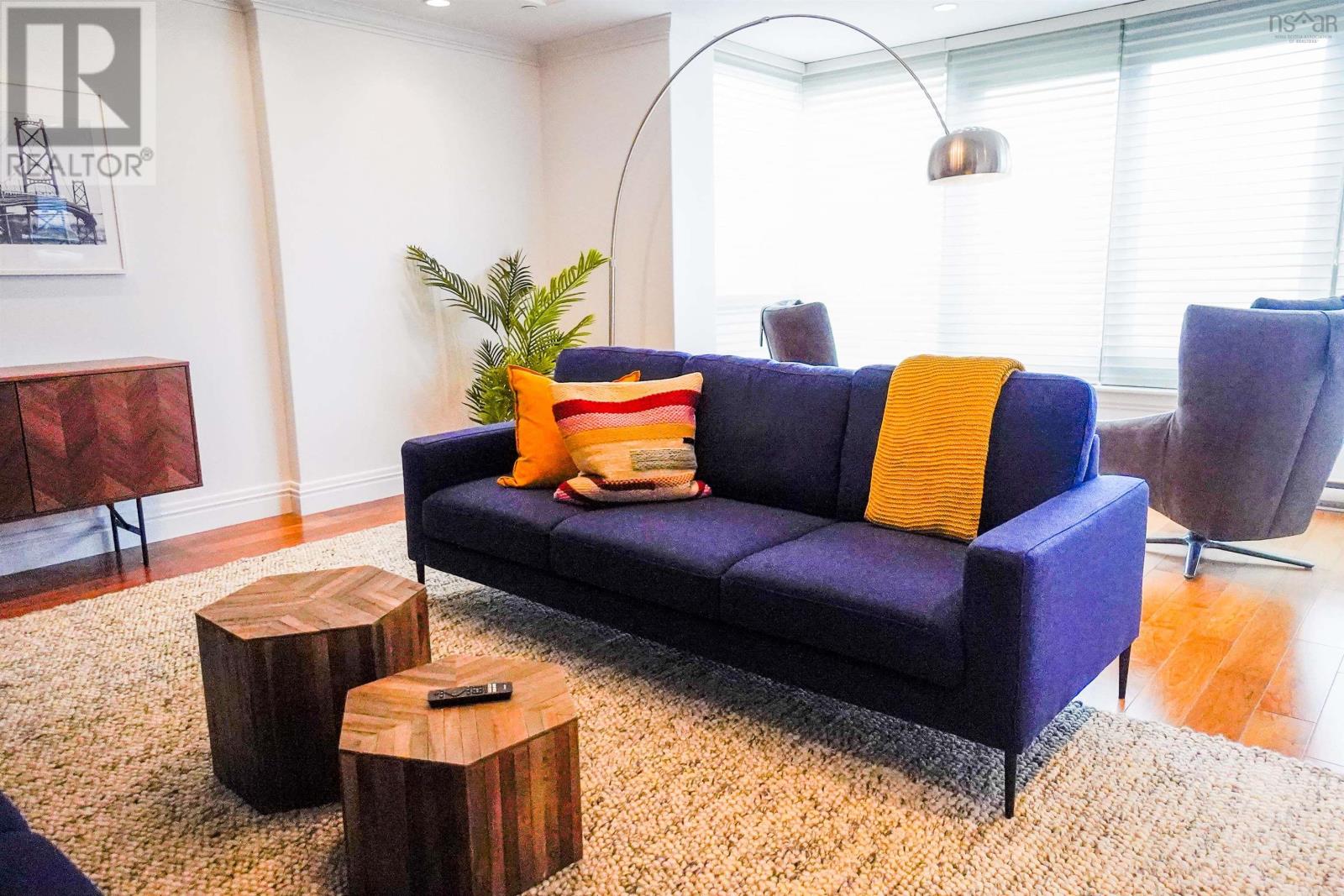 Property photo of 1002 1445 South Park Street