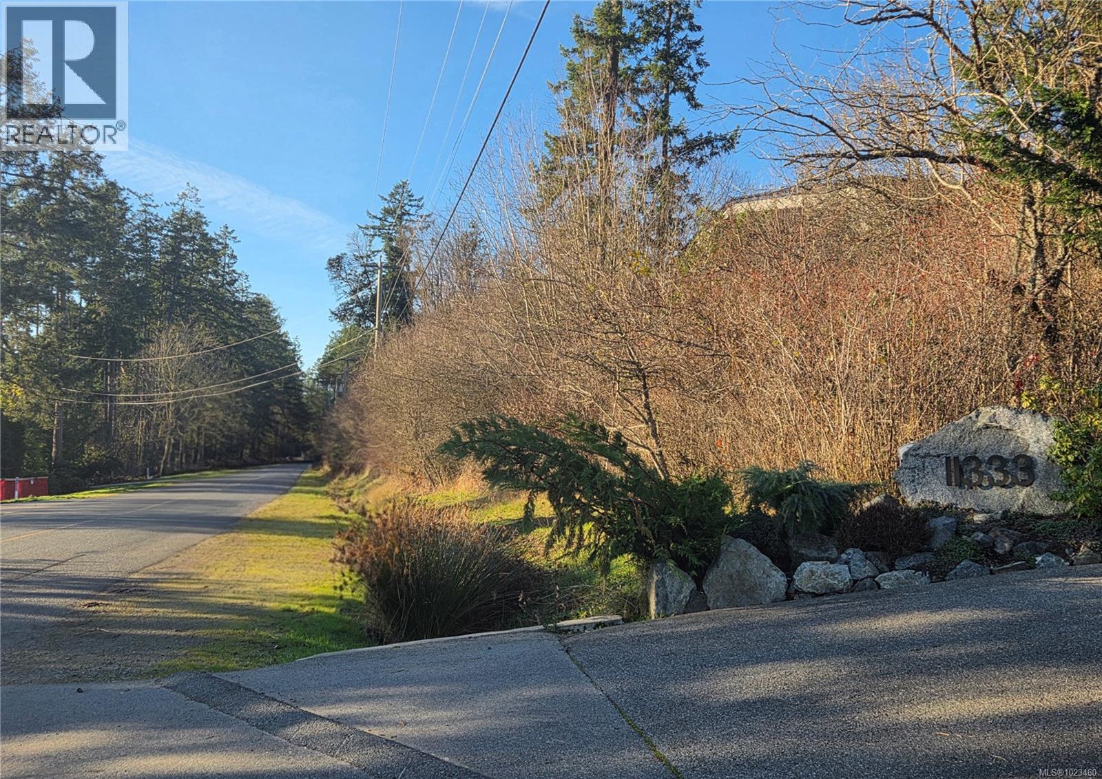 11333 CHALET Rd - 25