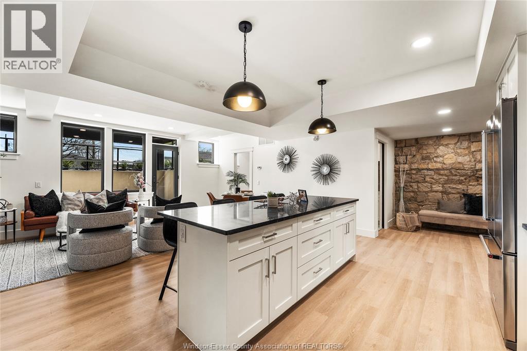 #103 247 BROCK STREET - 12
