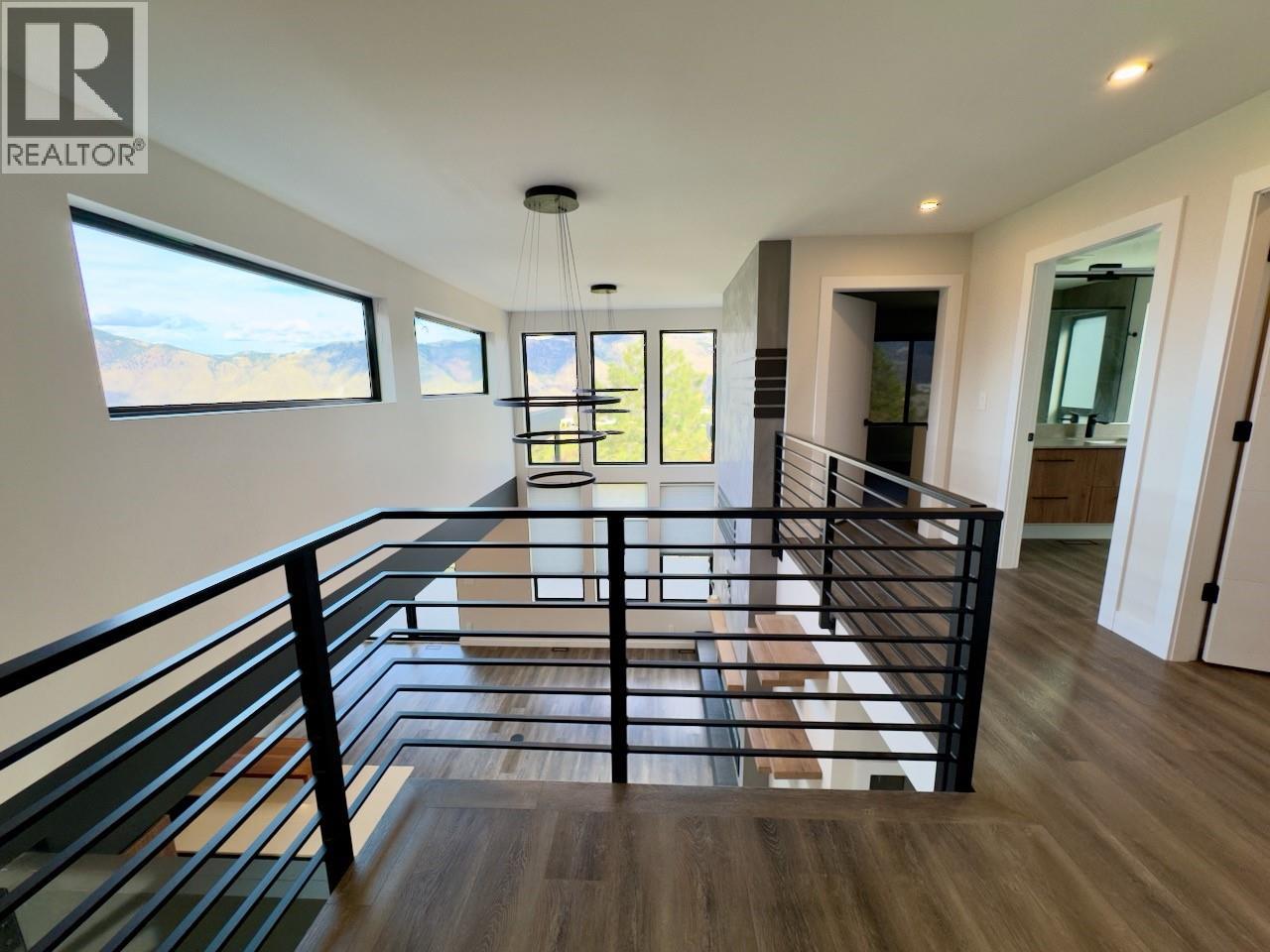 2570 SKEENA DR. DRIVE - 26