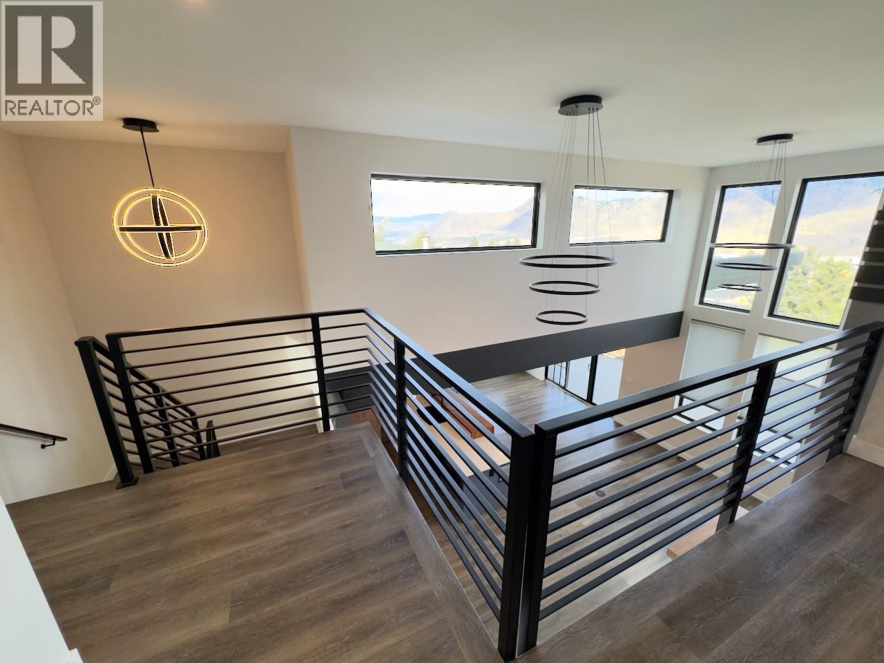 2570 Skeena Dr. Drive - 27