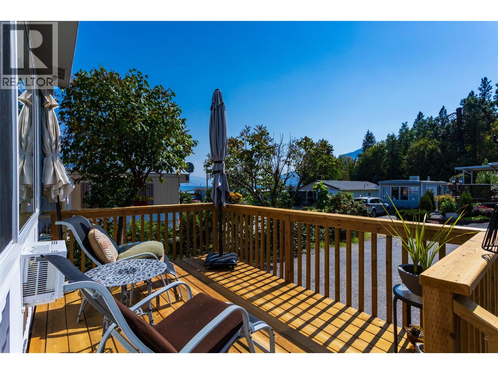 13 6711 97 Highway, Peachland