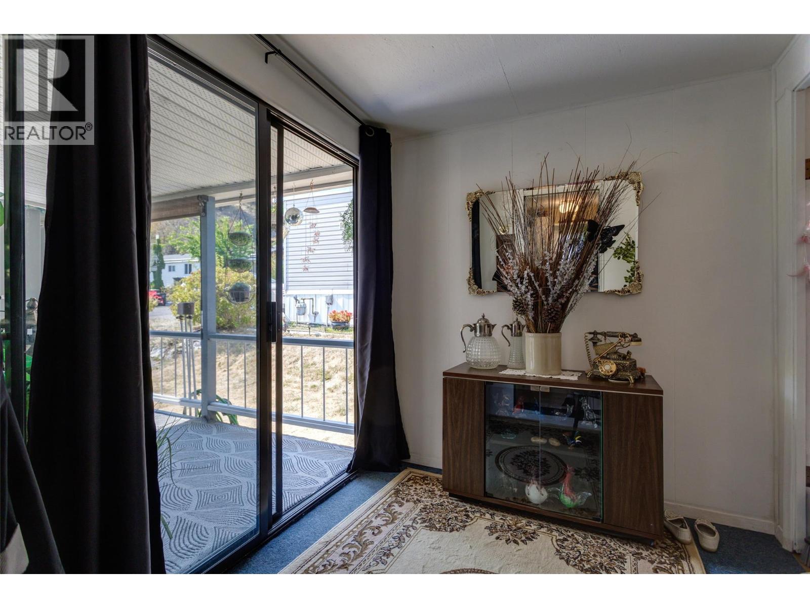 13 6711 97 Highway, Peachland