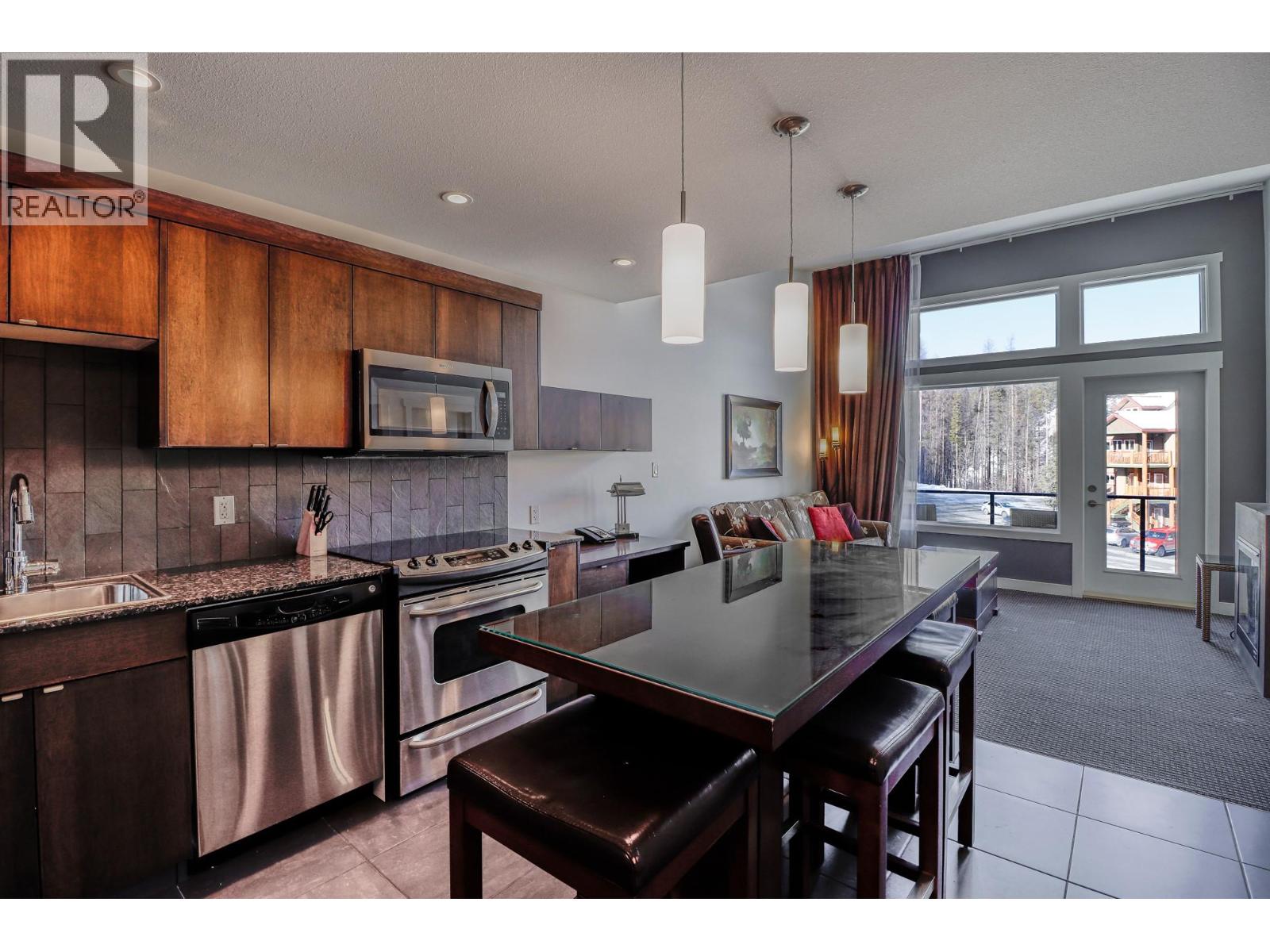 400 STEMWINDER Drive Unit# 419, Kimberley