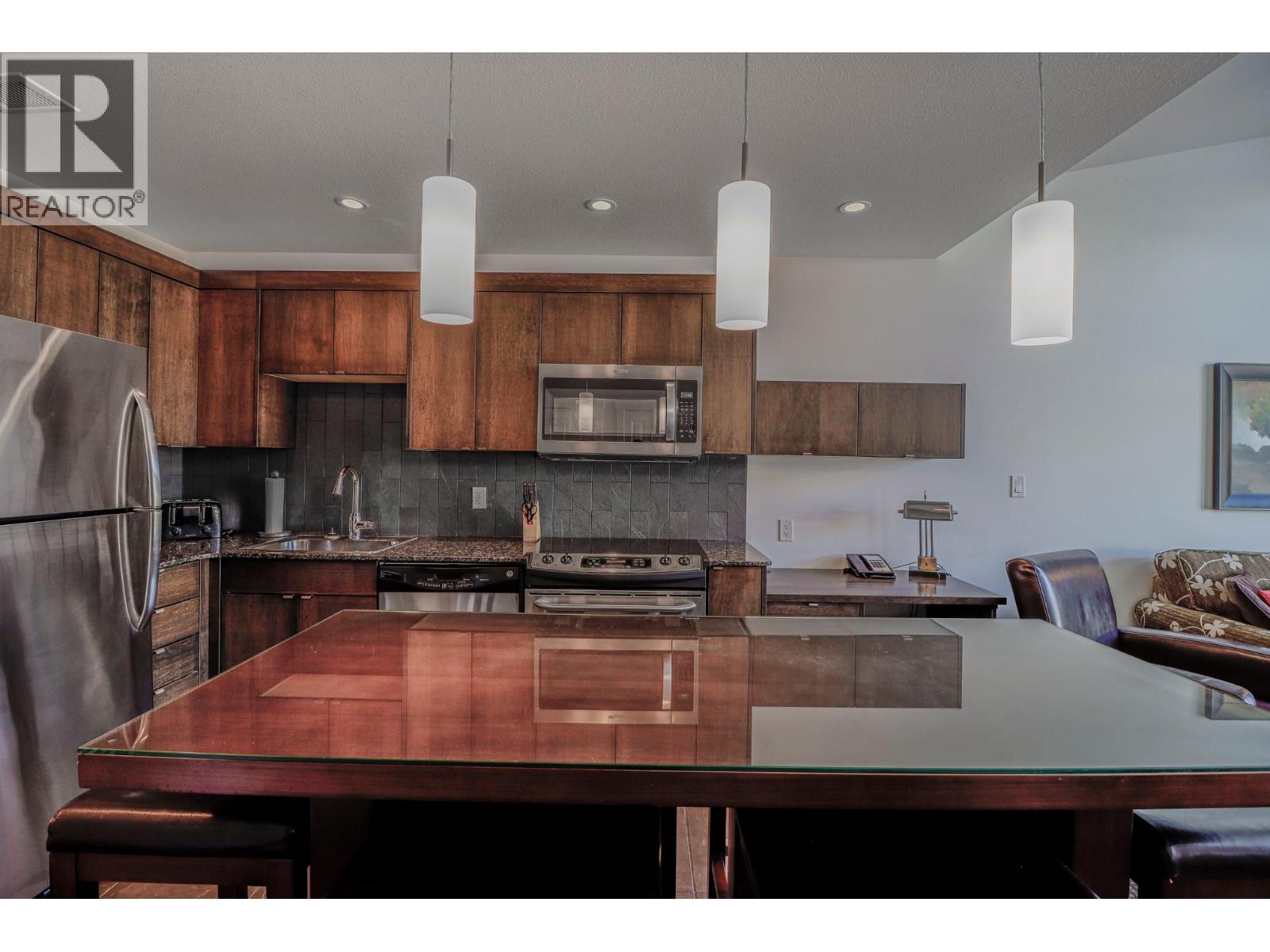 400 STEMWINDER Drive Unit# 419, Kimberley