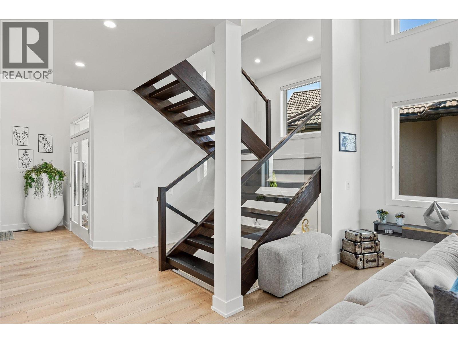  750 Kuipers Crescent, Kelowna