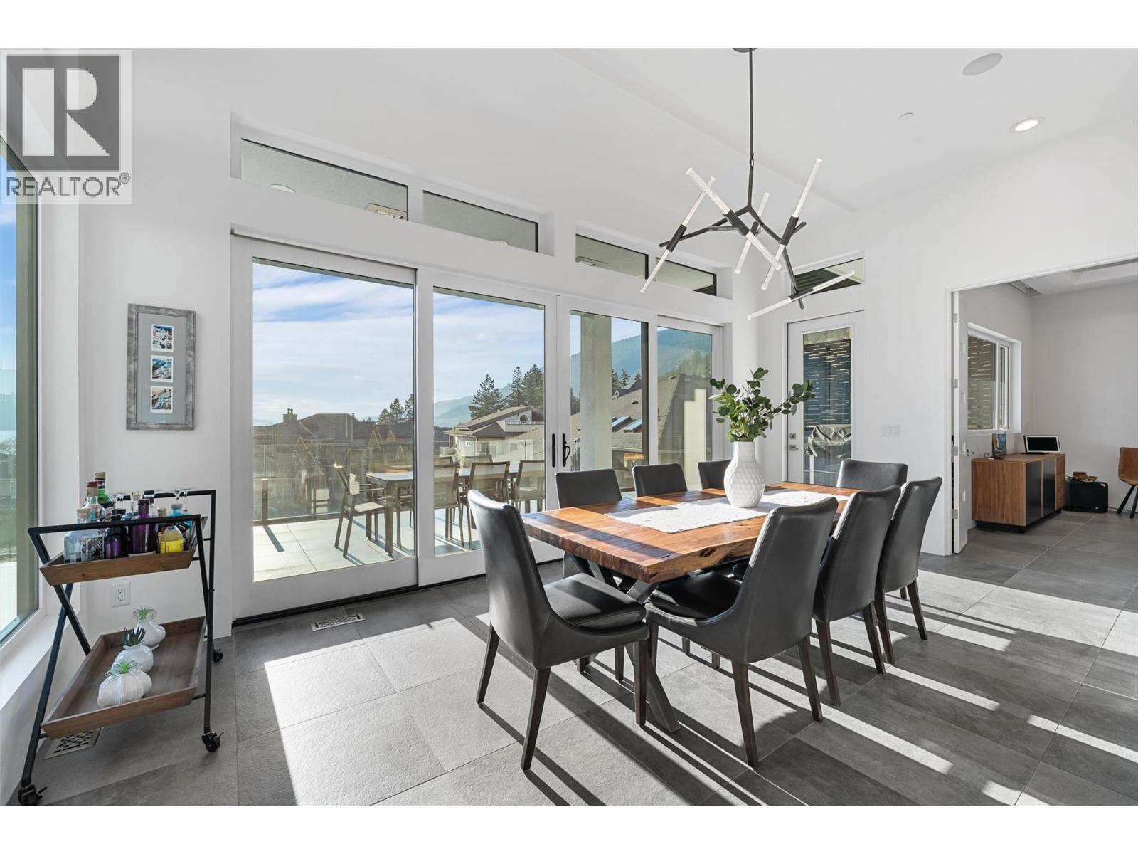 18451 Crystal Waters Road Unit# 20, Oyama