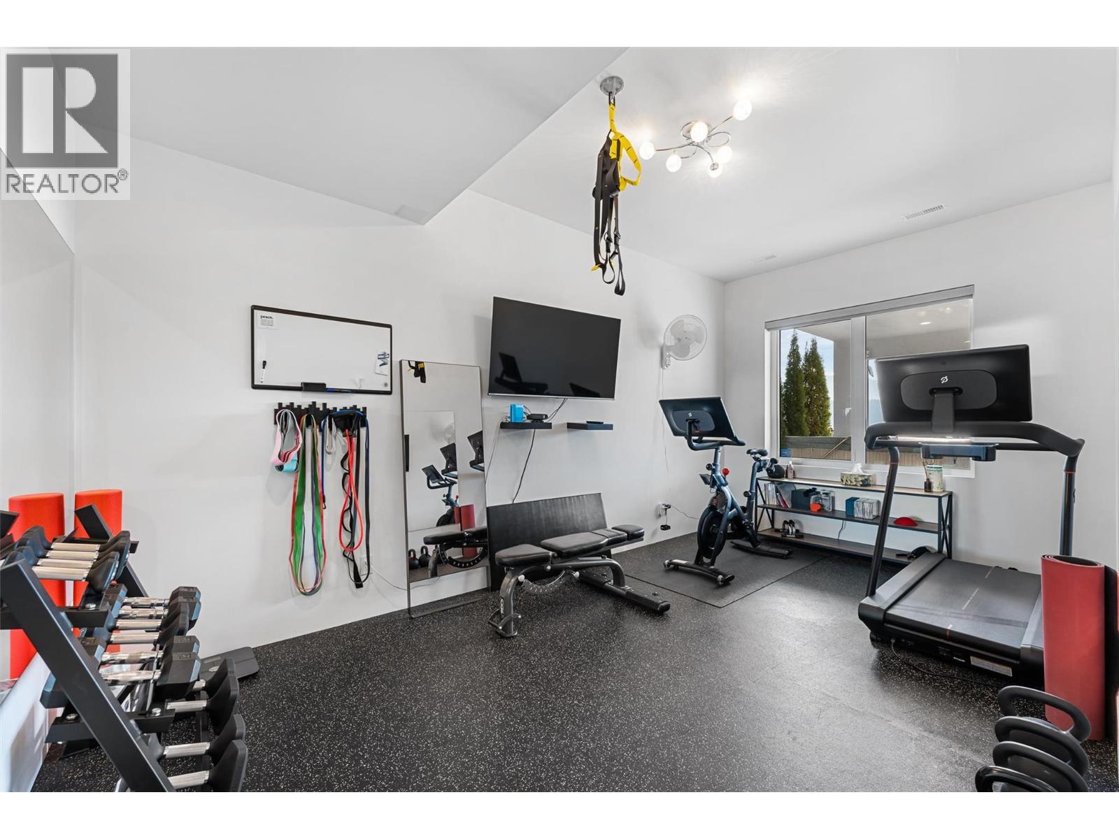 18451 Crystal Waters Road Unit# 20, Oyama