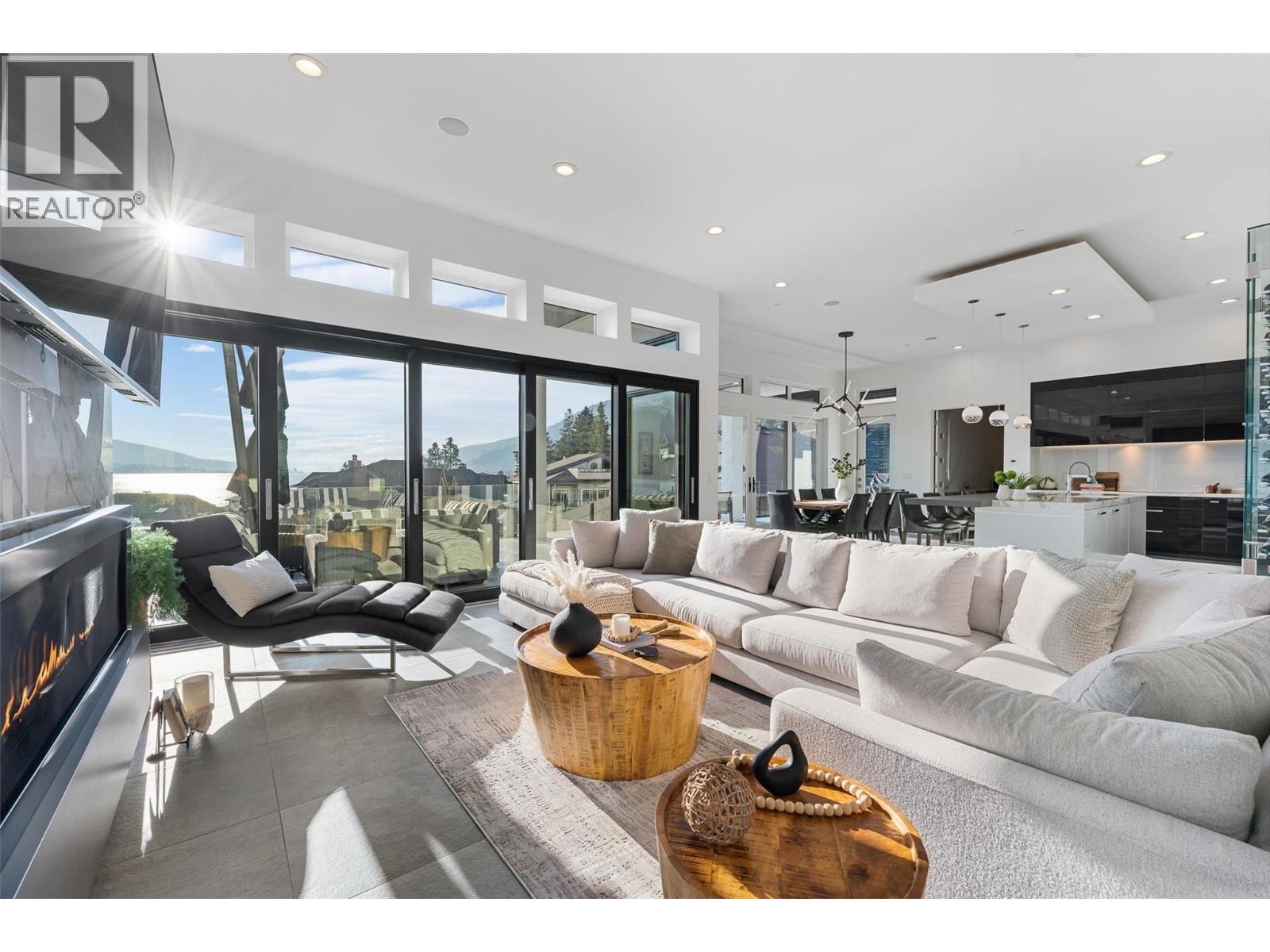 18451 Crystal Waters Road Unit# 20, Oyama