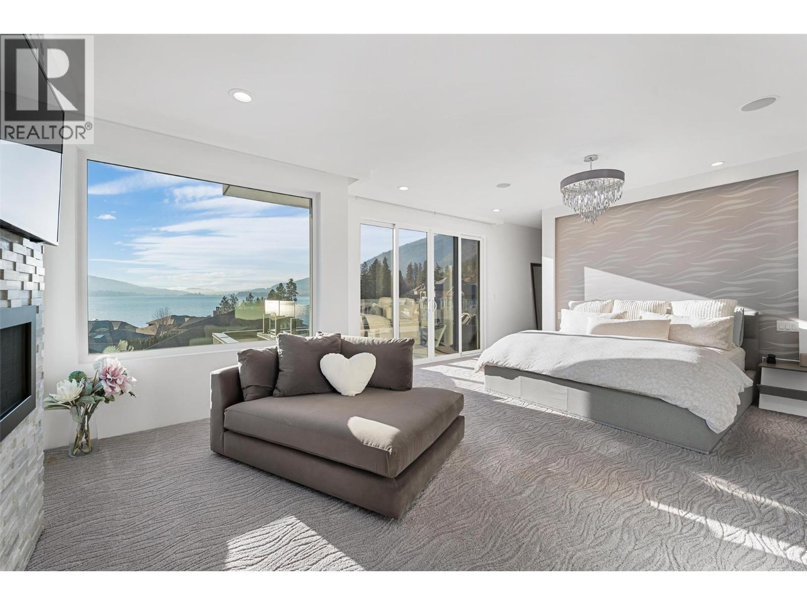 18451 Crystal Waters Road Unit# 20, Oyama