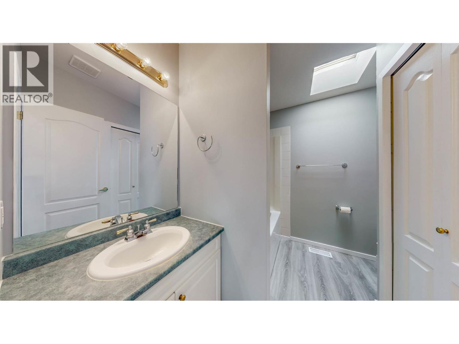 #32 9400 115 Street - 14