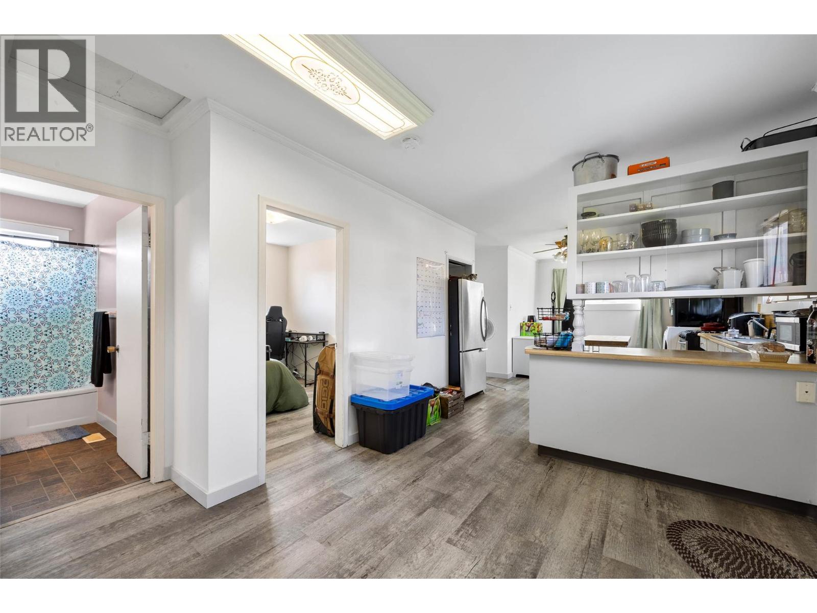 1144 SHERBROOKE AVENUE - 9