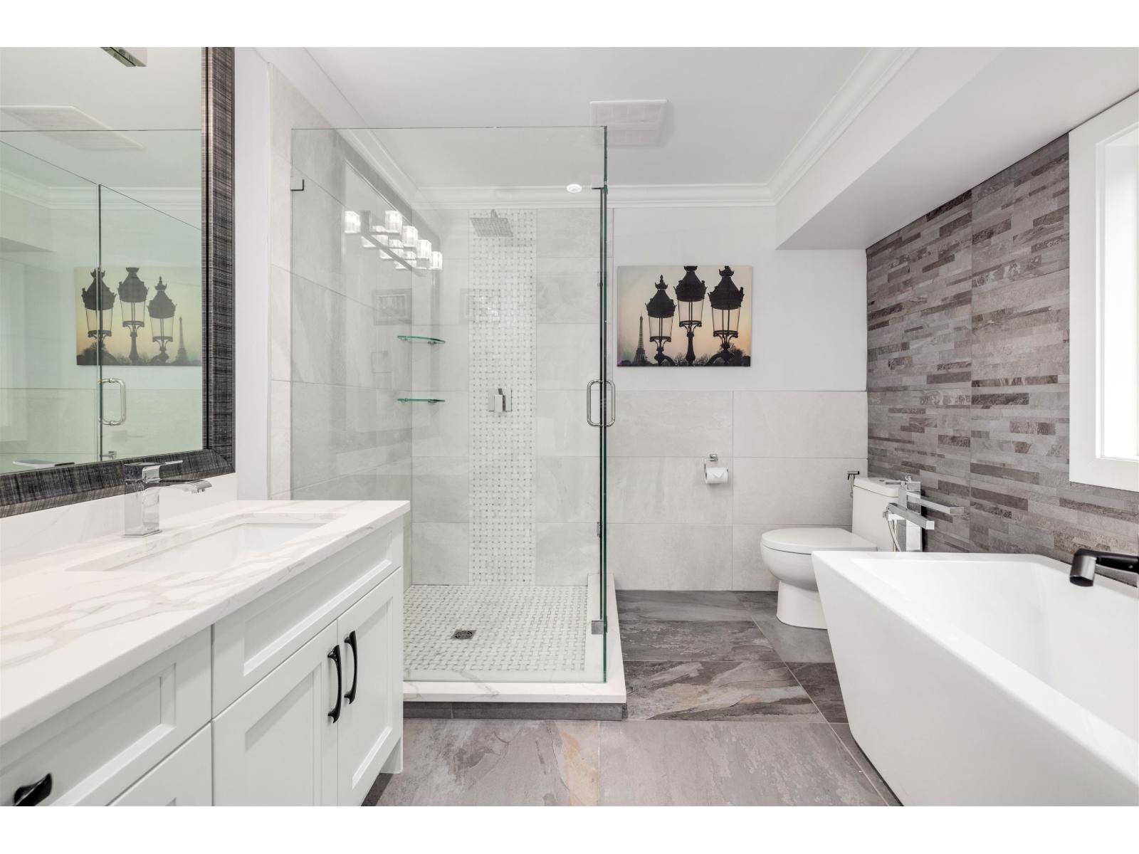 13330 20 AVENUE, Surrey