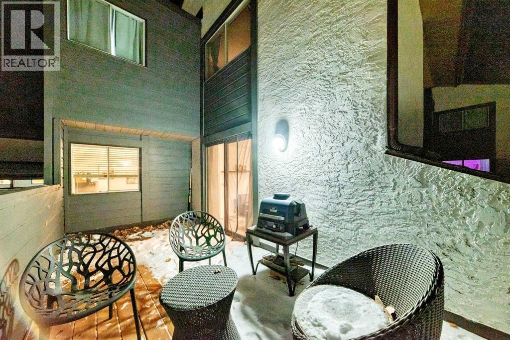 Single Family House for Sale in   Palliser Drive SW Oakridge Calgary 