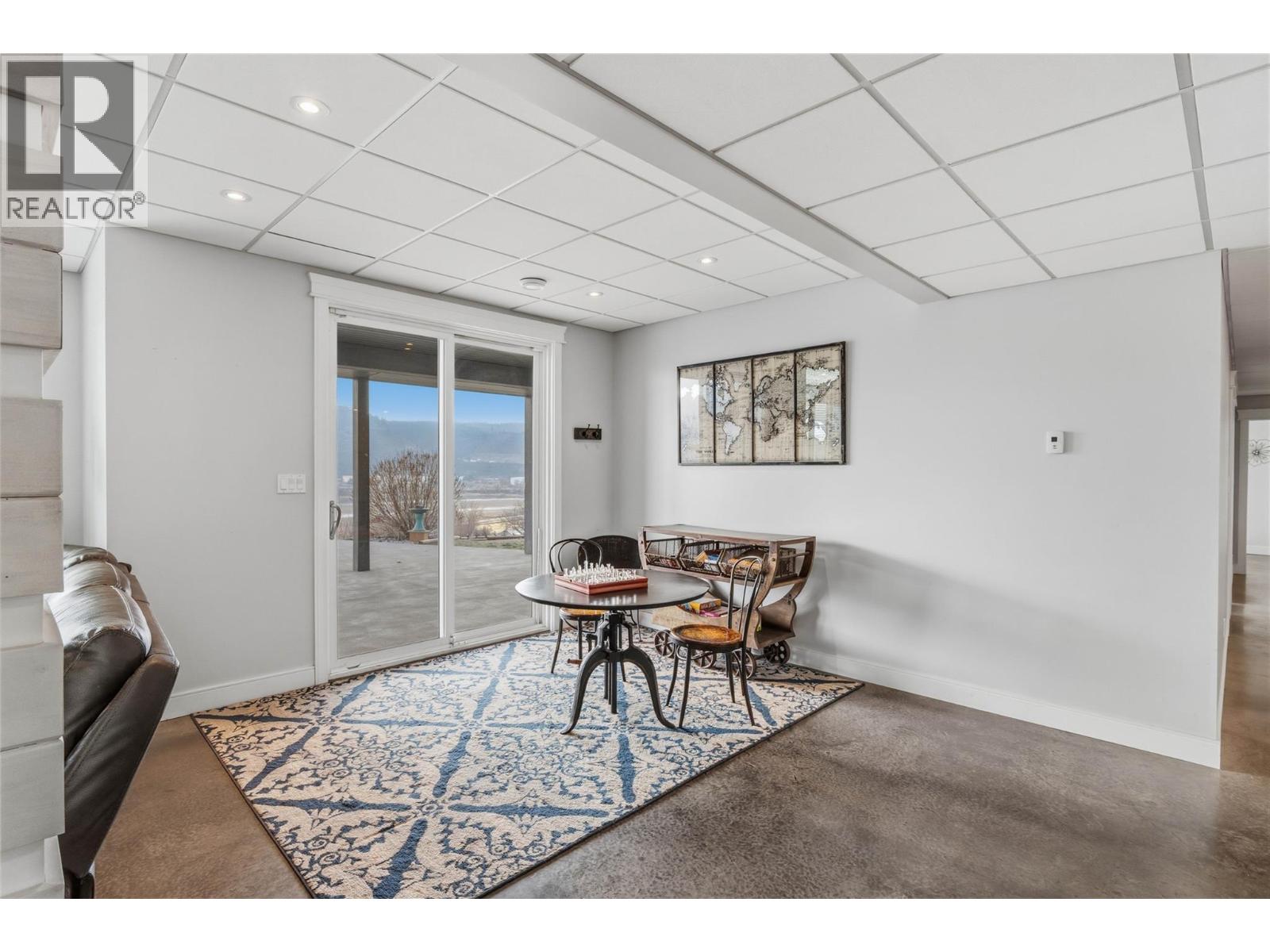 3093 SHUSWAP  E Road, Kamloops