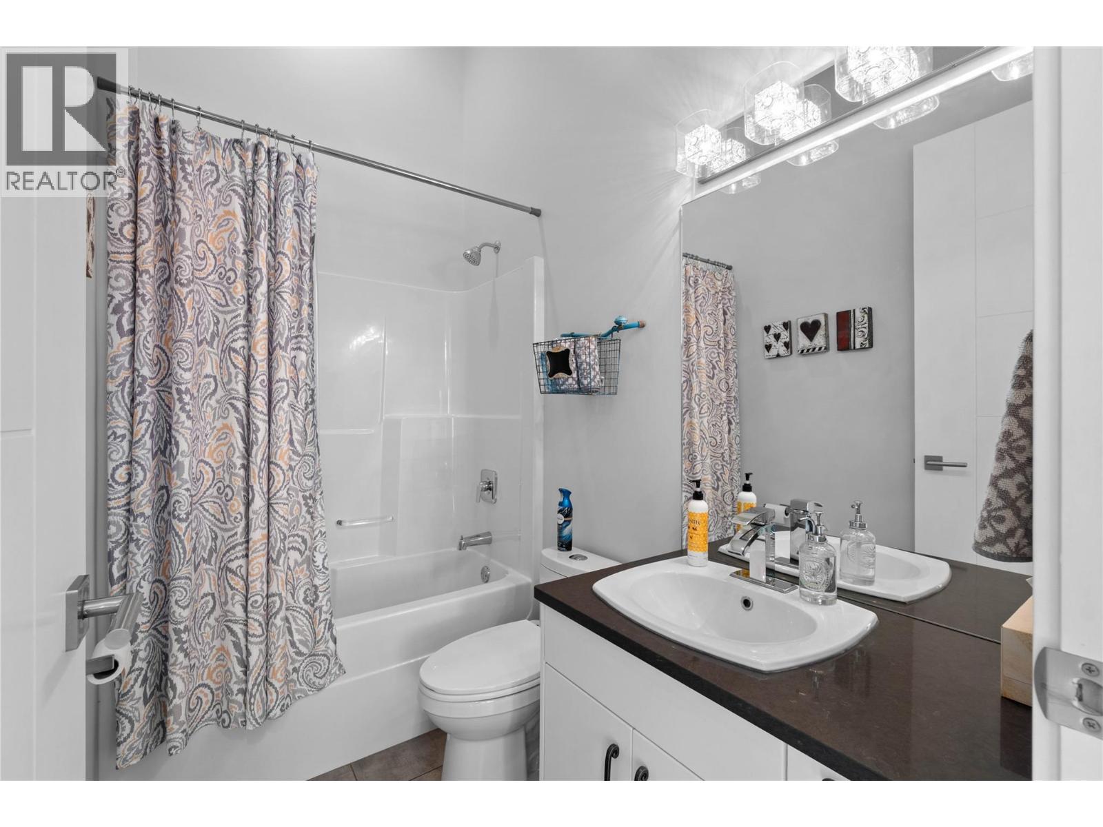 3093 SHUSWAP  E Road, Kamloops