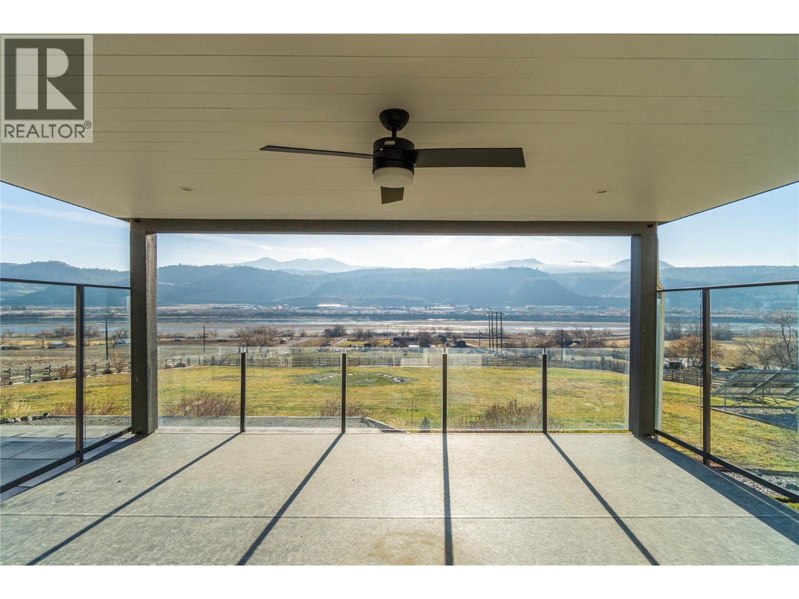 3093 SHUSWAP  E Road, Kamloops