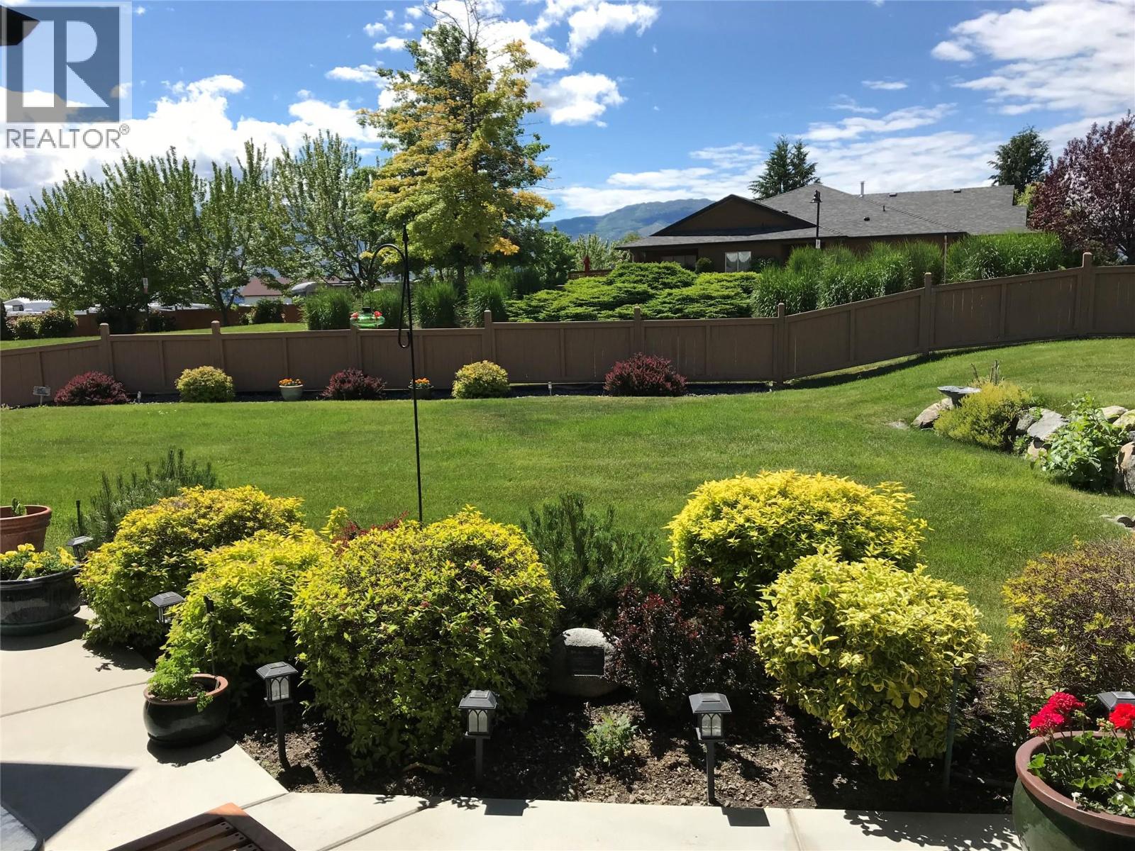  2317 Pine Vista Place, West Kelowna