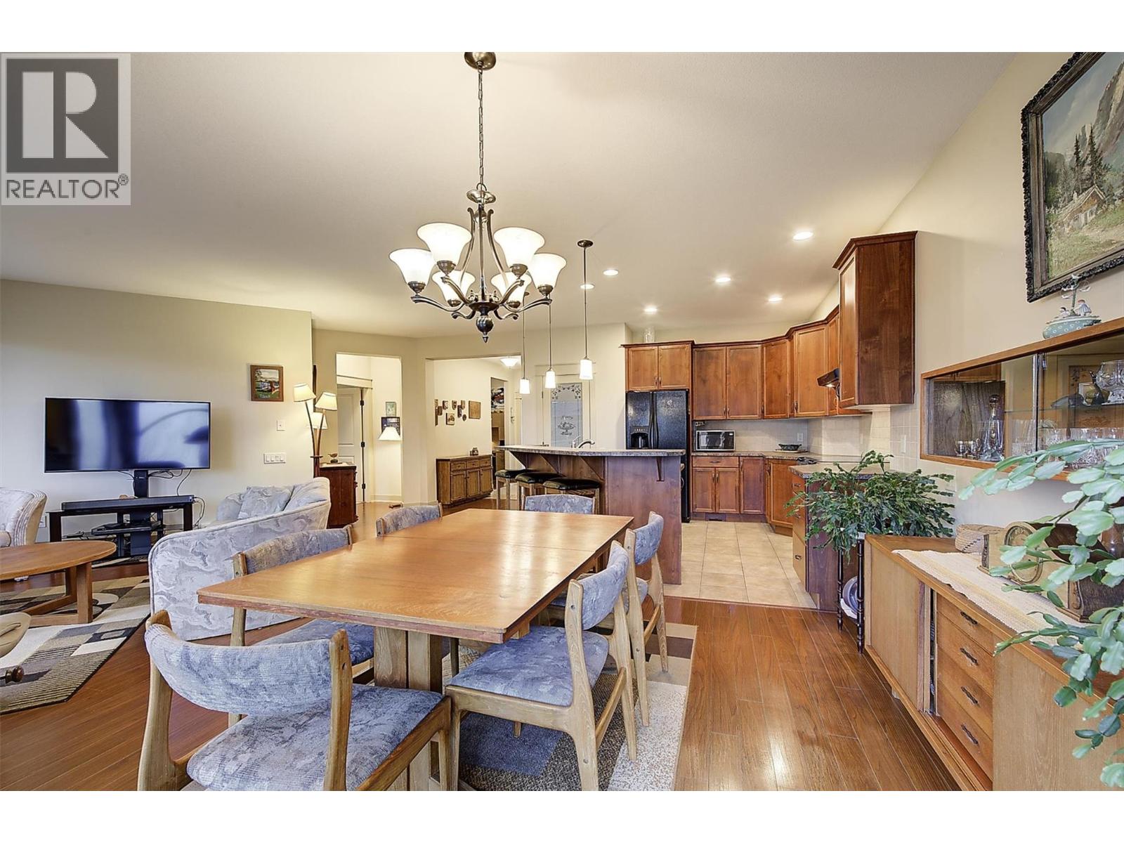  2317 Pine Vista Place, West Kelowna