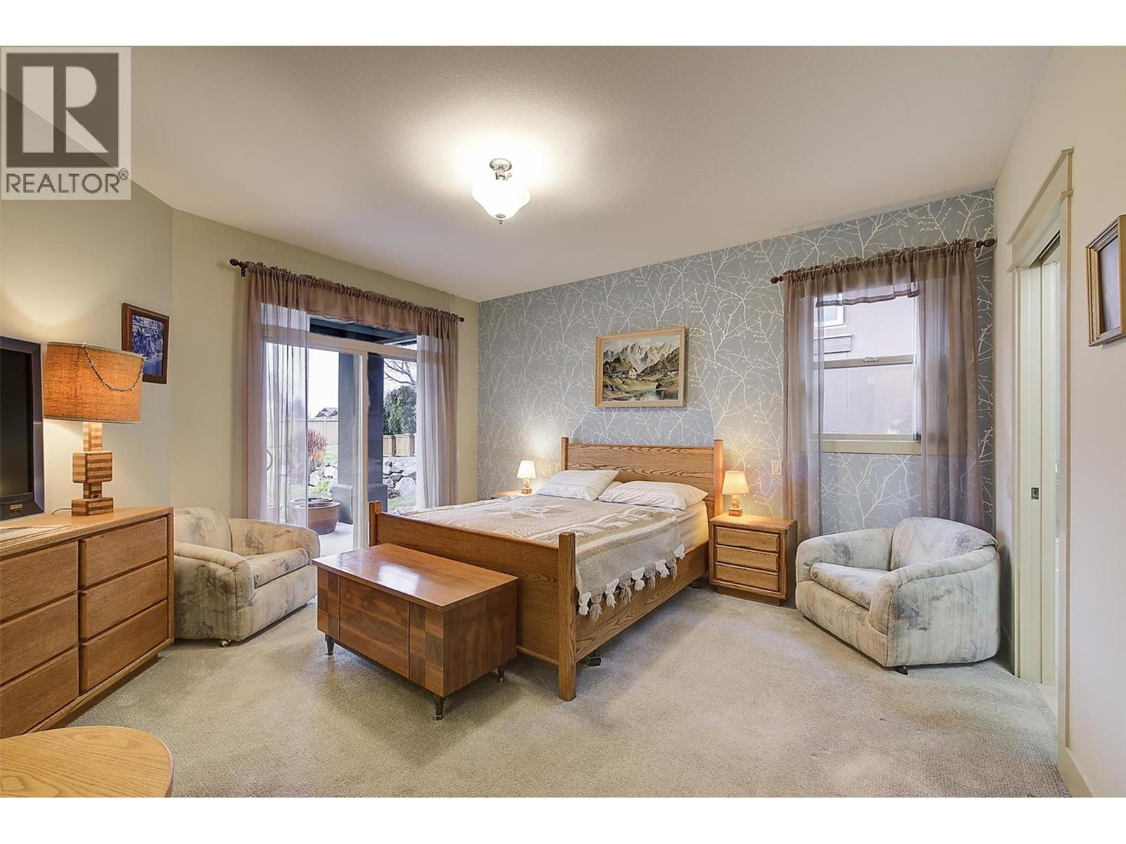  2317 Pine Vista Place, West Kelowna