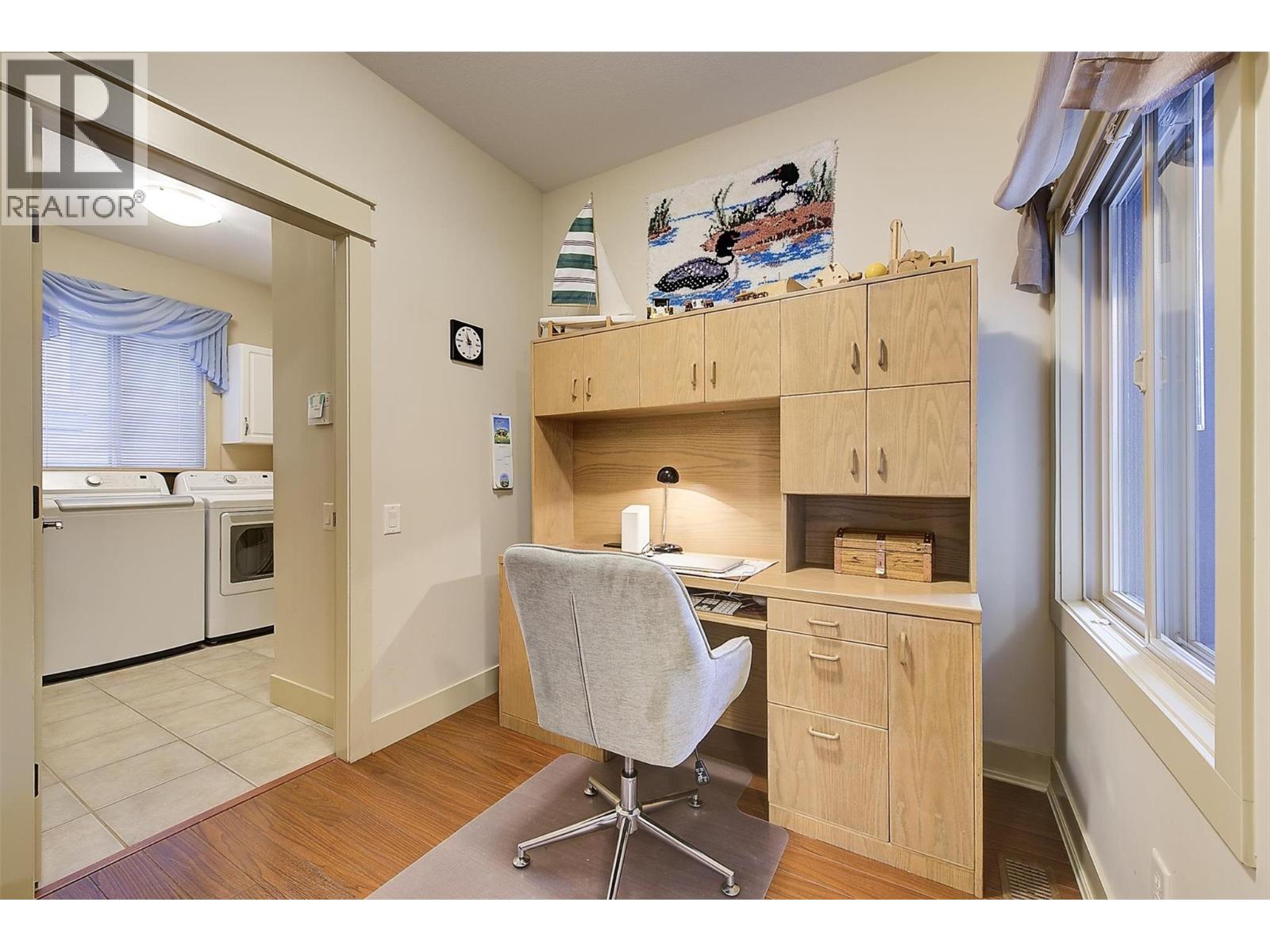  2317 Pine Vista Place, West Kelowna