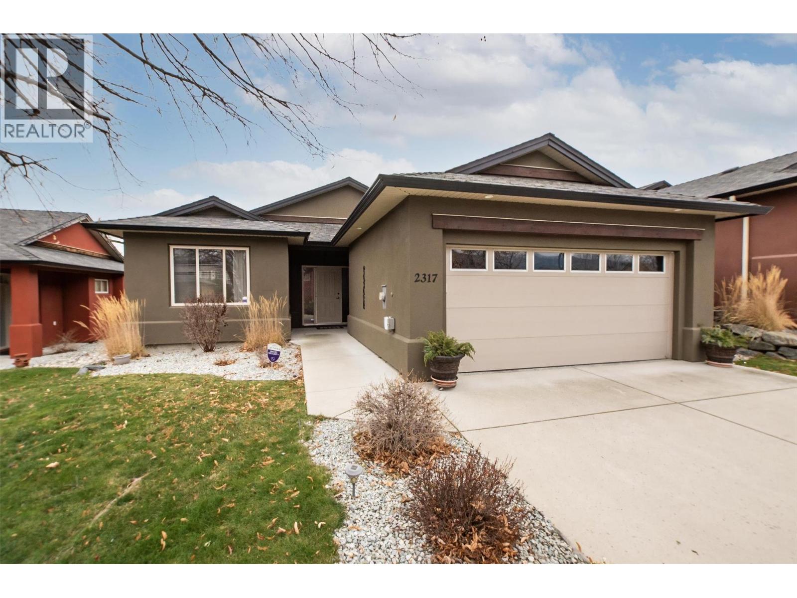  2317 Pine Vista Place, West Kelowna