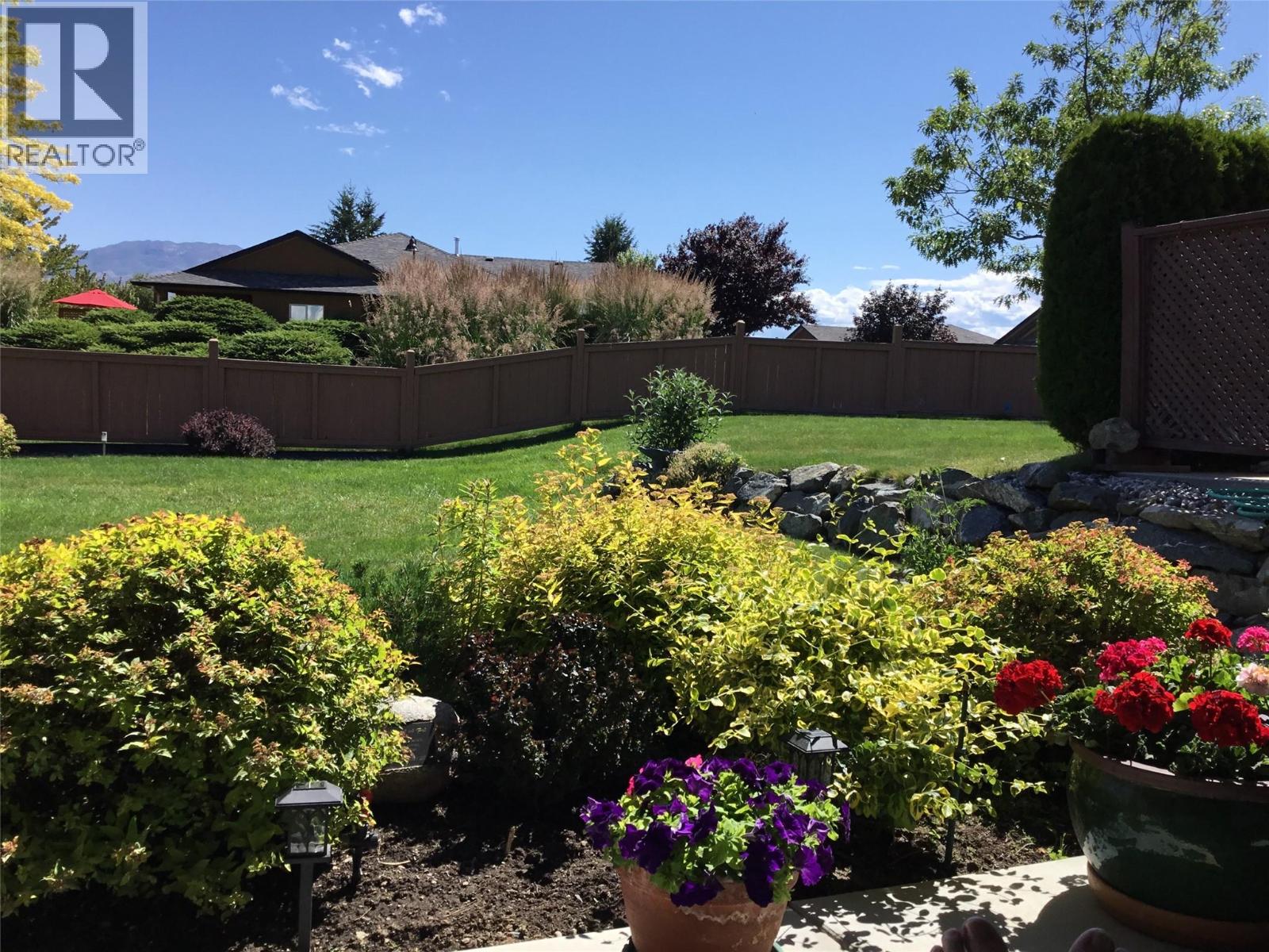  2317 Pine Vista Place, West Kelowna