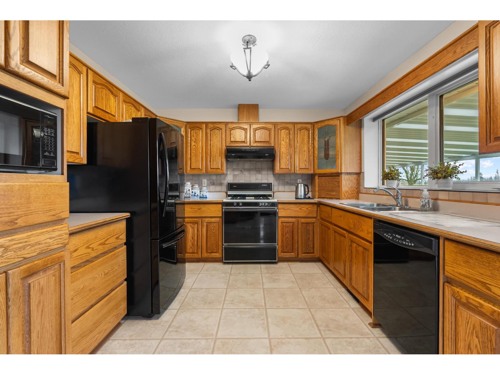 8980 PREST ROAD, East Chilliwack, Chilliwack