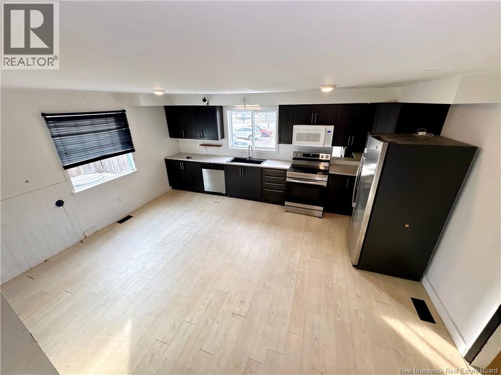 621 CHARLES STREET - 11