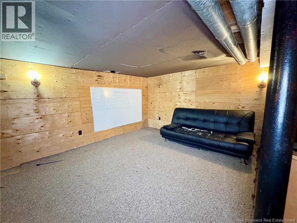 621 CHARLES STREET - 35