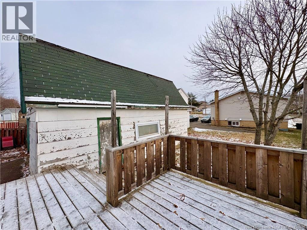 621 CHARLES STREET - 40